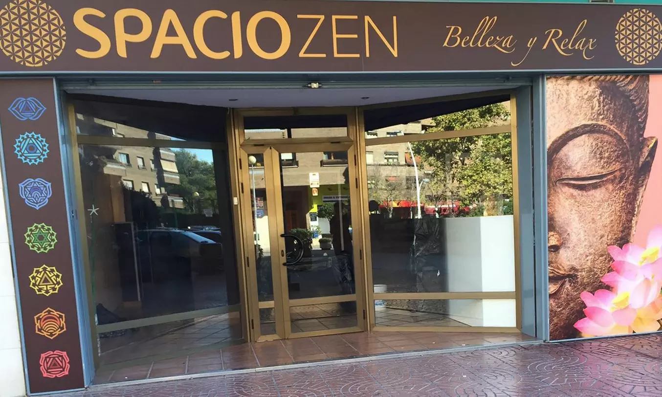 Envoltura de chocolate para 1 o 2 niños y masaje con aceite de chocolate para 1 o 2 adultos hasta un 60% menos - Second Medium