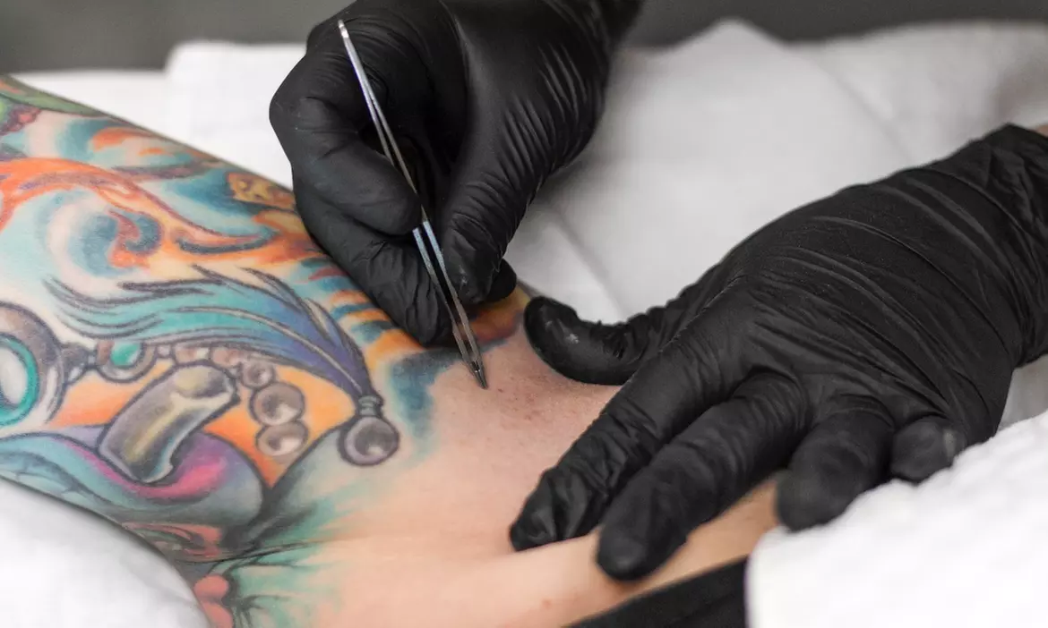 Men's & Women’s Brazilian Sugaring with Mask, Vajacial or Underarm