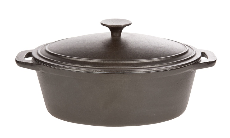 Image 9: Cast Iron Casserole Dish