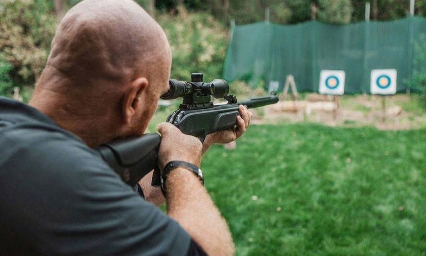 Image 9: Zet je vizier op scherp: boogschieten of buksschietenmet z'n tweeën