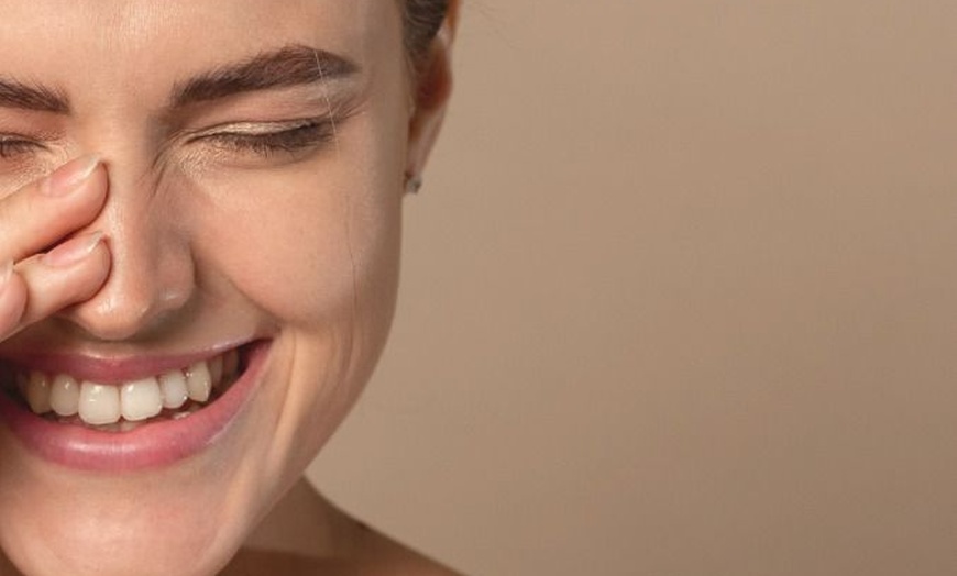 Image 6: Holiday Glow:HydraFacial/Facial/Dermaplaning + LED & Luxury Treatment
