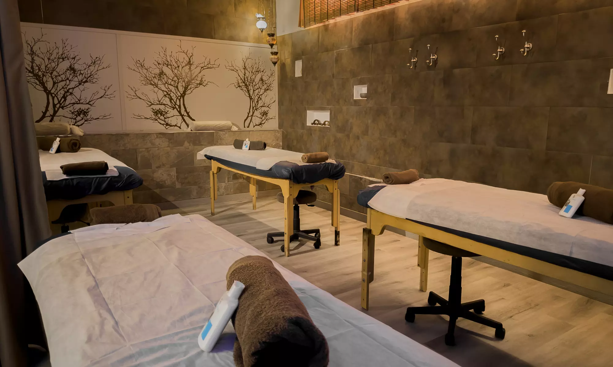 Circuito hidrotermal para dos con masaje relajante y chocolate spa