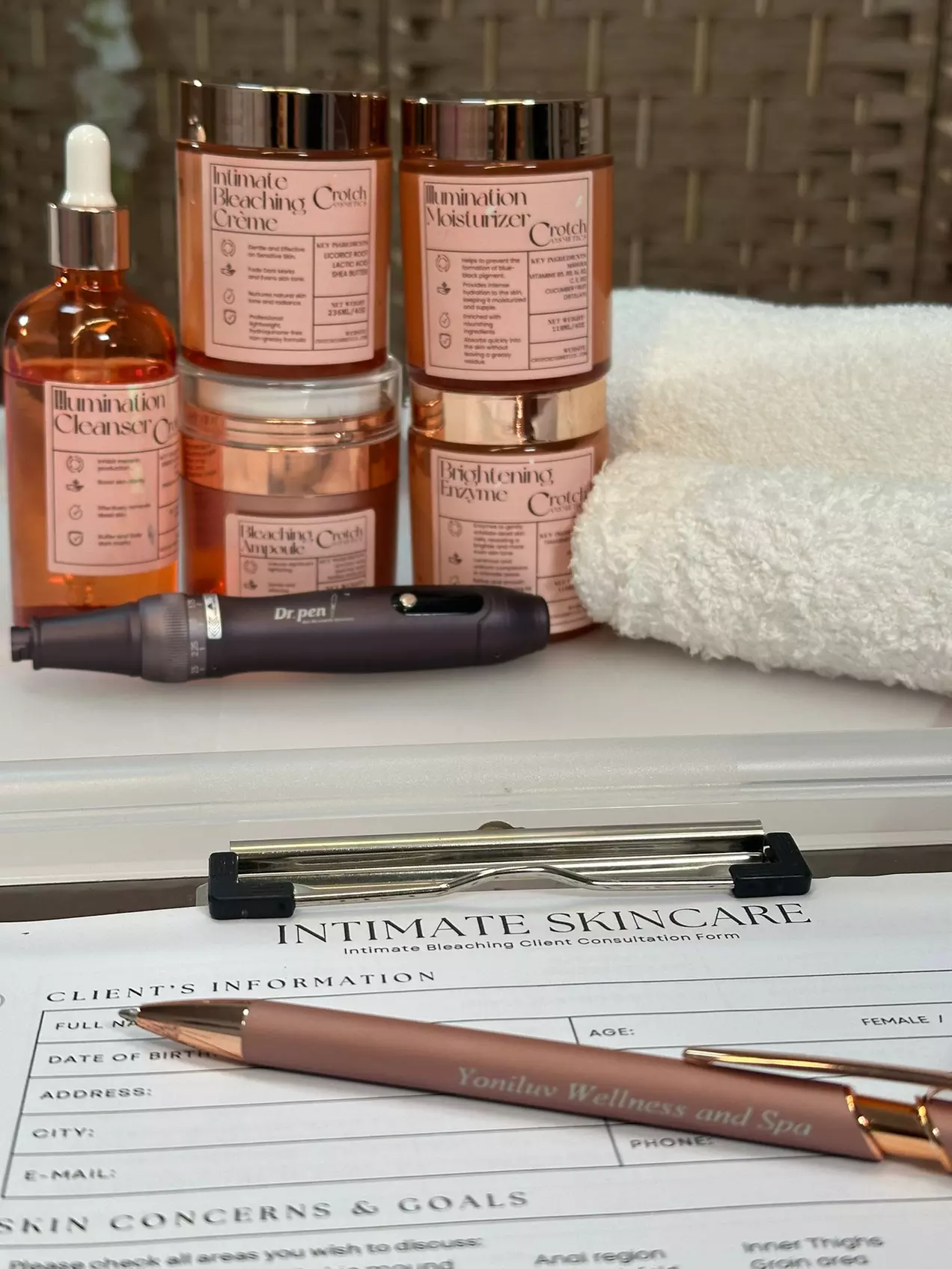 Intimate Lightening for Pubic Mound, Inner Thigh, Underarms or Bikini