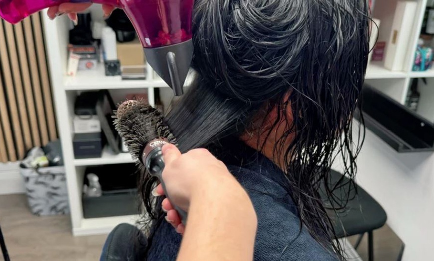 Image 2: Forfait coiffure avec Emma S Beauty