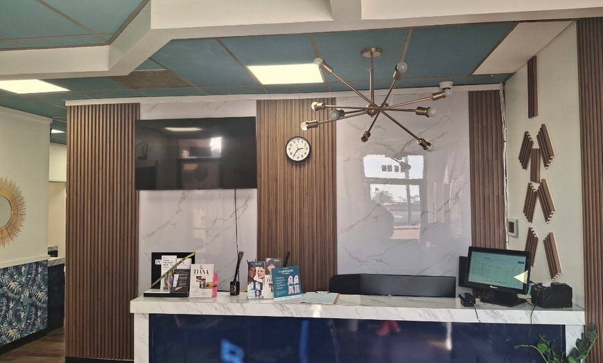 Image 2: 60 or 90 Min Couples, Swedish, Pregnancy, Deep Tissue Massage & More