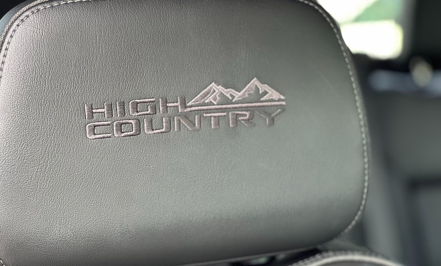 Image 3: Interior and Exterior Detail for Sedan / Coupe, Pickup, SUV or Minivan