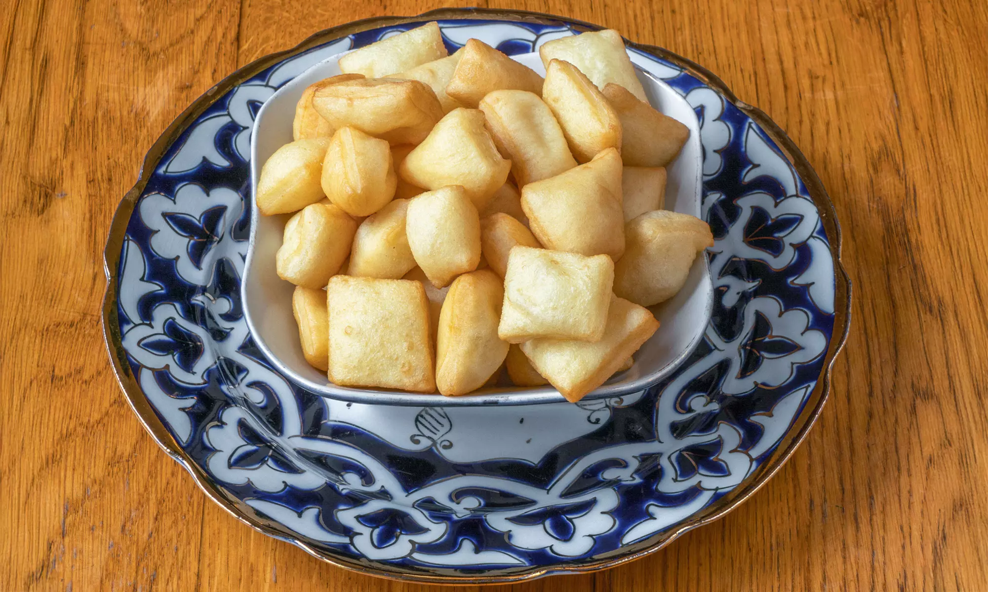 Authentisches Usbekisches Plov Menü für 2 - 4 Personen