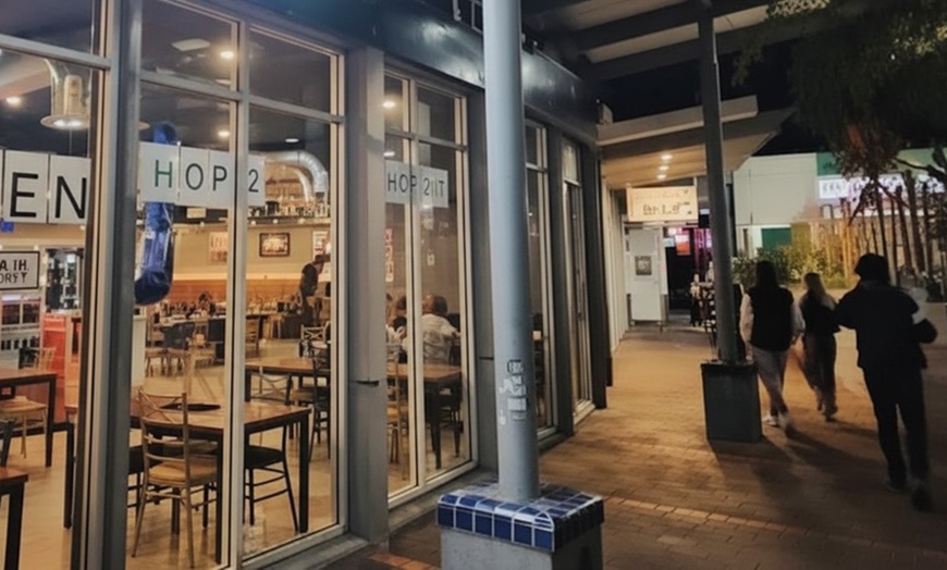 Image 6: Korean BBQ or Fried Chicken & Beer Feasts for 2, 4 and 6 Guests