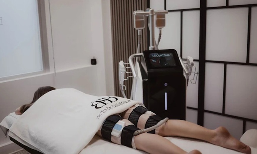 Image 5: Réduction localisée des graisses avec la cryolipolyse
