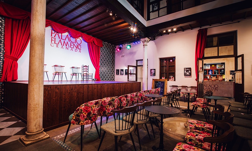 Image 11: Entrada a espectáculo flamenco para 2 o 4 en el corazón del Albaicín