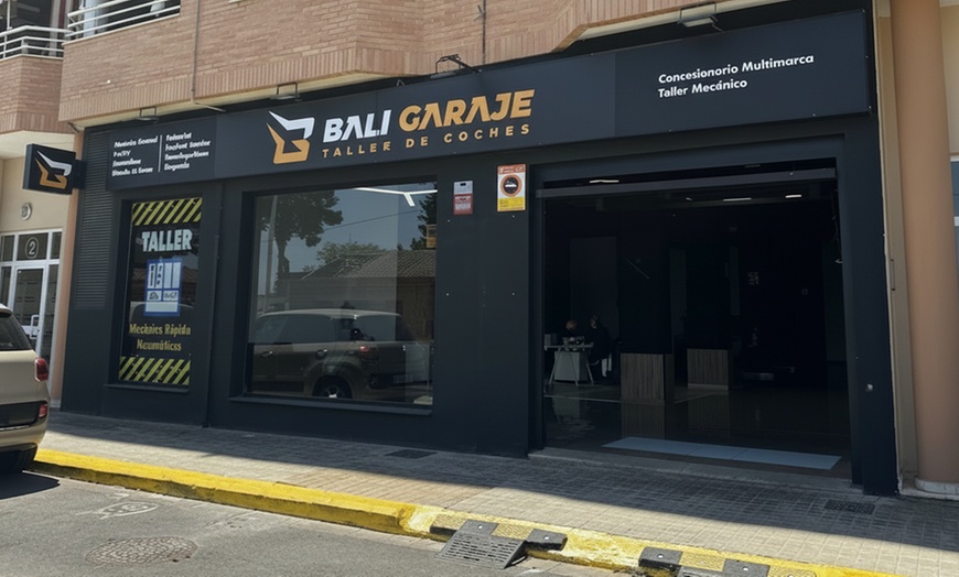 Image 11: Revisión pre-ITV con opción a cambio de aceite y de los 4 filtros