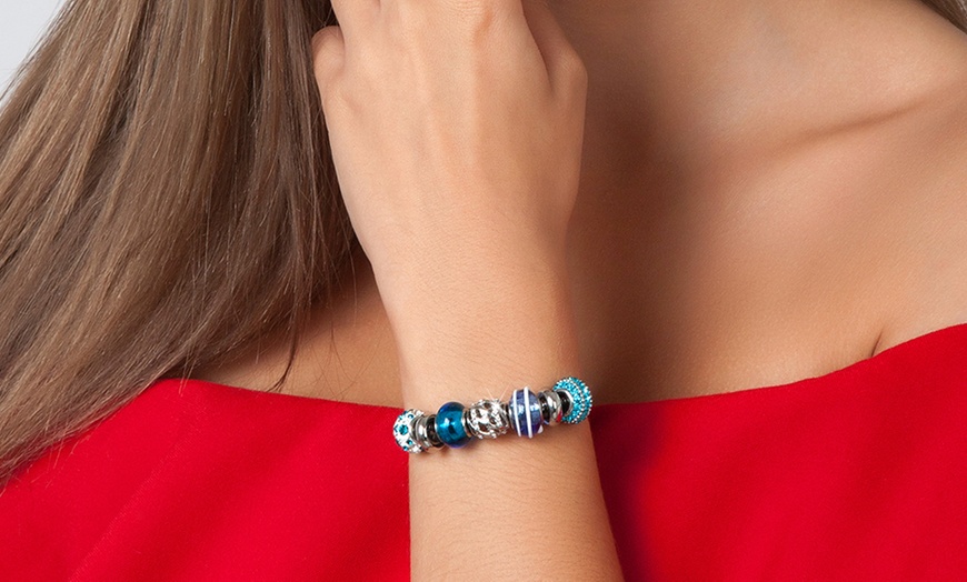 Image 4: Pulsera con charms de diferentes colores de SC Crystal