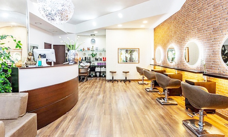 Image 3: Micropigmentación de cejas y de labios 