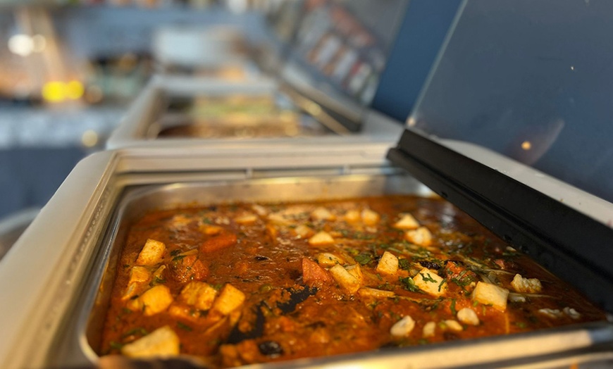 Image 12: Indisches Buffet inkl. Mango Lassi für 1, 2 oder 4 Personen