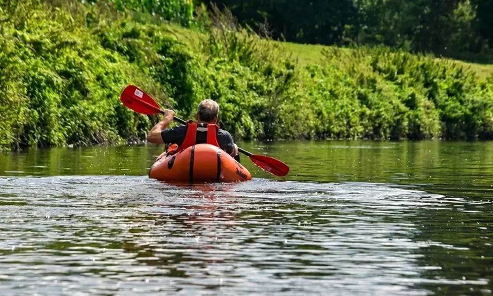 Du randonneur à l'aventurier de l'eau : le packrafting pour 1 ou 2