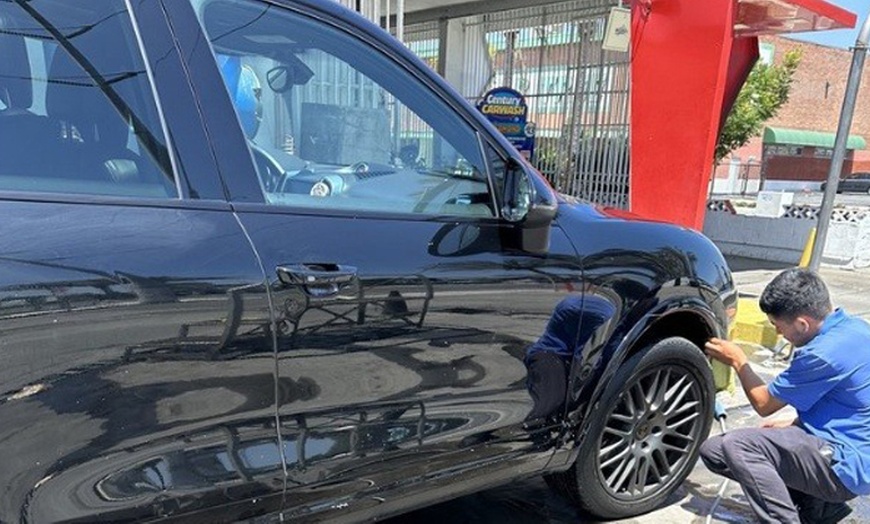 Image 1: Express Full Service or Unlimited Diamond Car Wash Options