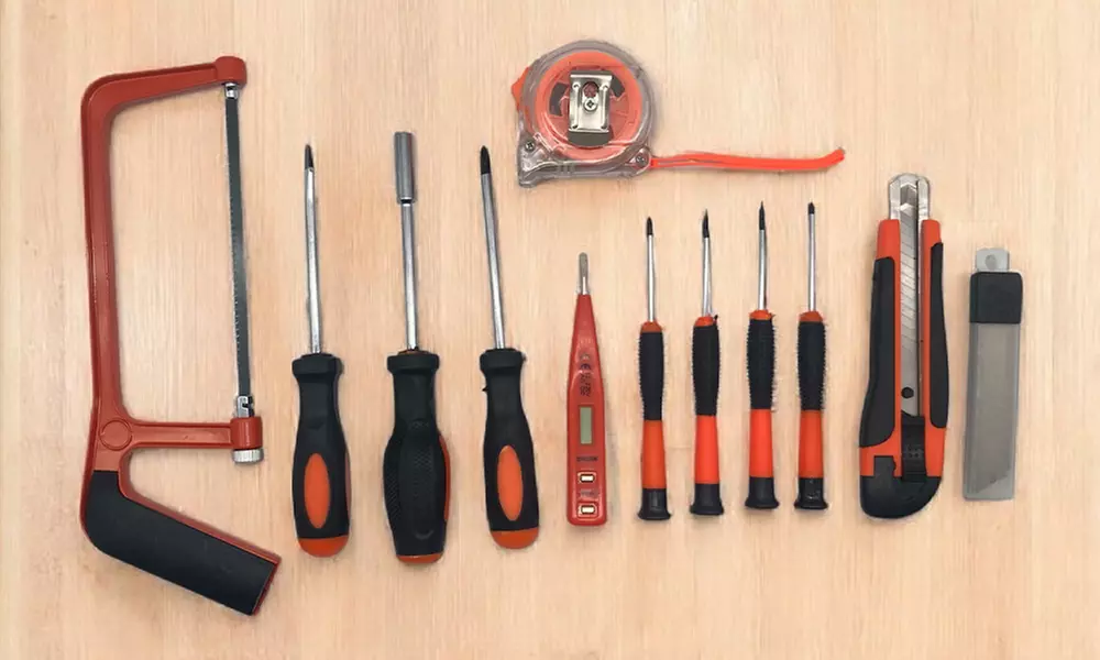 100-teiliges Werkzeugset für Heimwerker und Profis