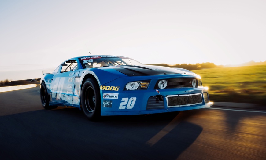 Image 6: High-End / Sport Car (Drive / Experience) at DRIFT LIMITS