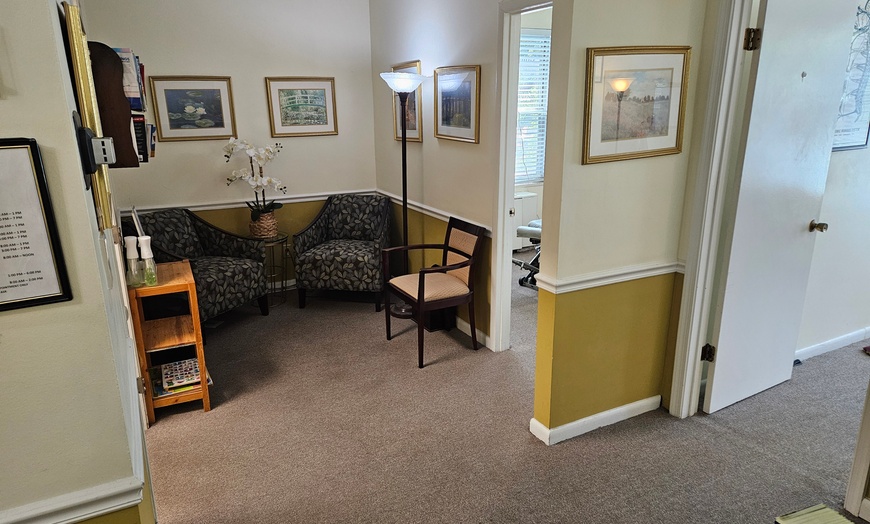 Image 5: Relax with 45-, 60-, or 90-Min Massage & Chiropractic Consultation 