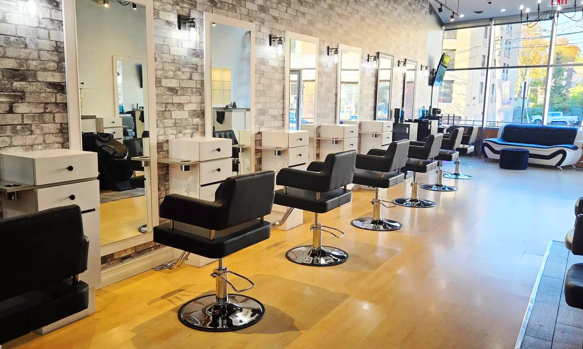 Get Haircut, Conditioning, Blowout, w/ Optional Single Process Color