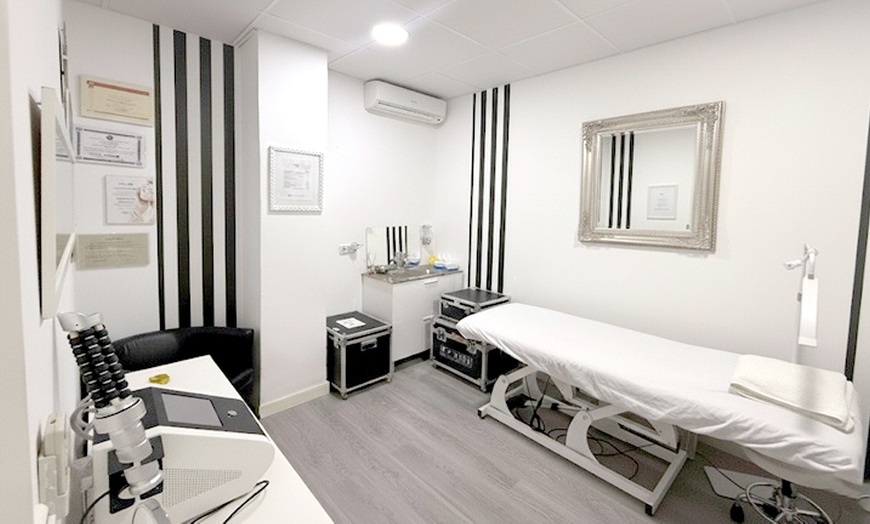 Image 2:  1 o 2 sesiones de fisioterapia avanzada 