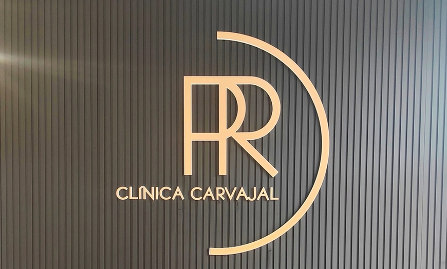 Image 2: Revisión dental con limpieza y radiografía ortopantomografía 