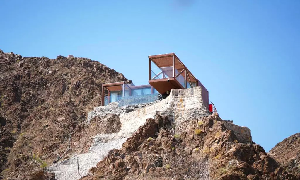 5* Fujairah: One Night Stay with Breakfast