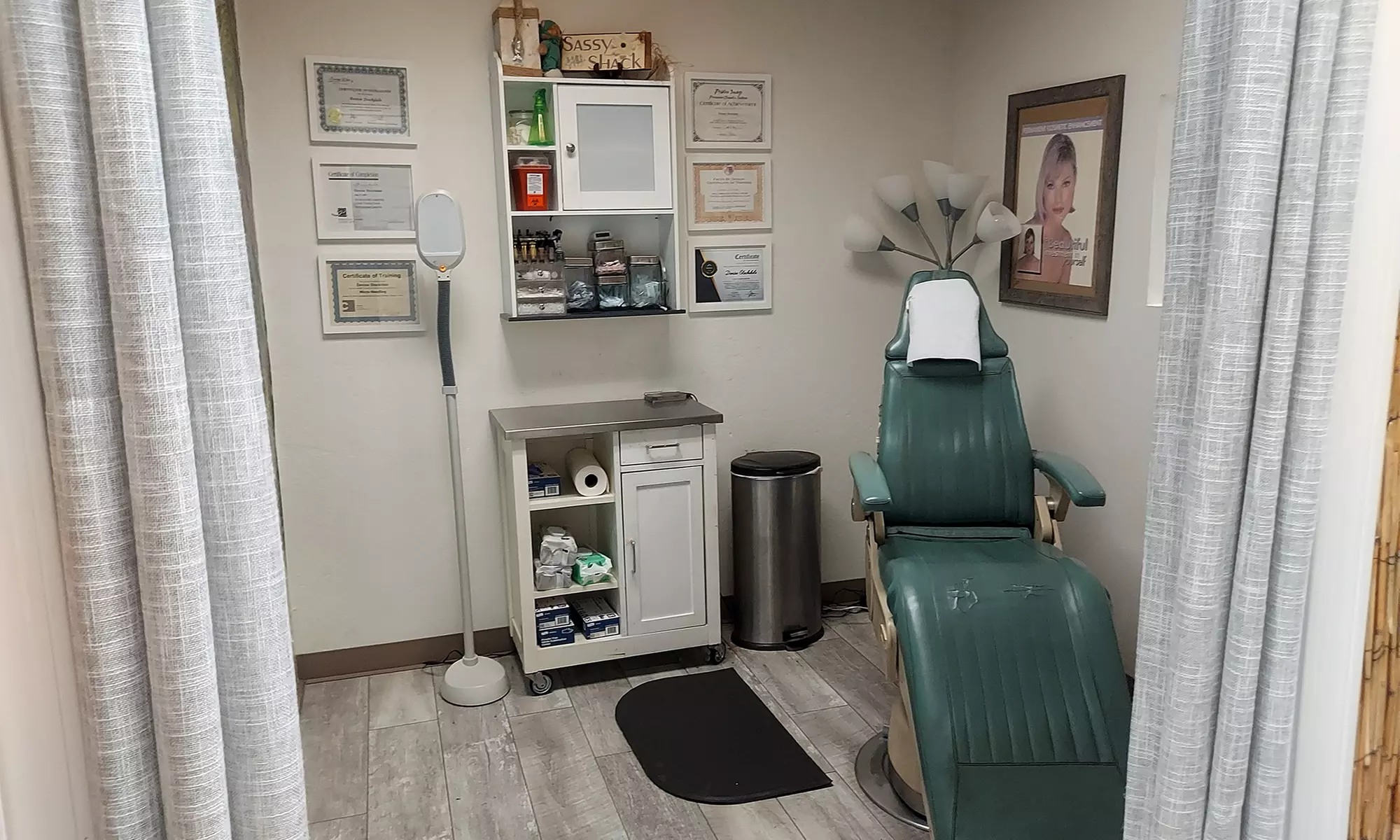 Elevate Your Look: Permanent Brows, Upper or Lower Eyeliner Treatment