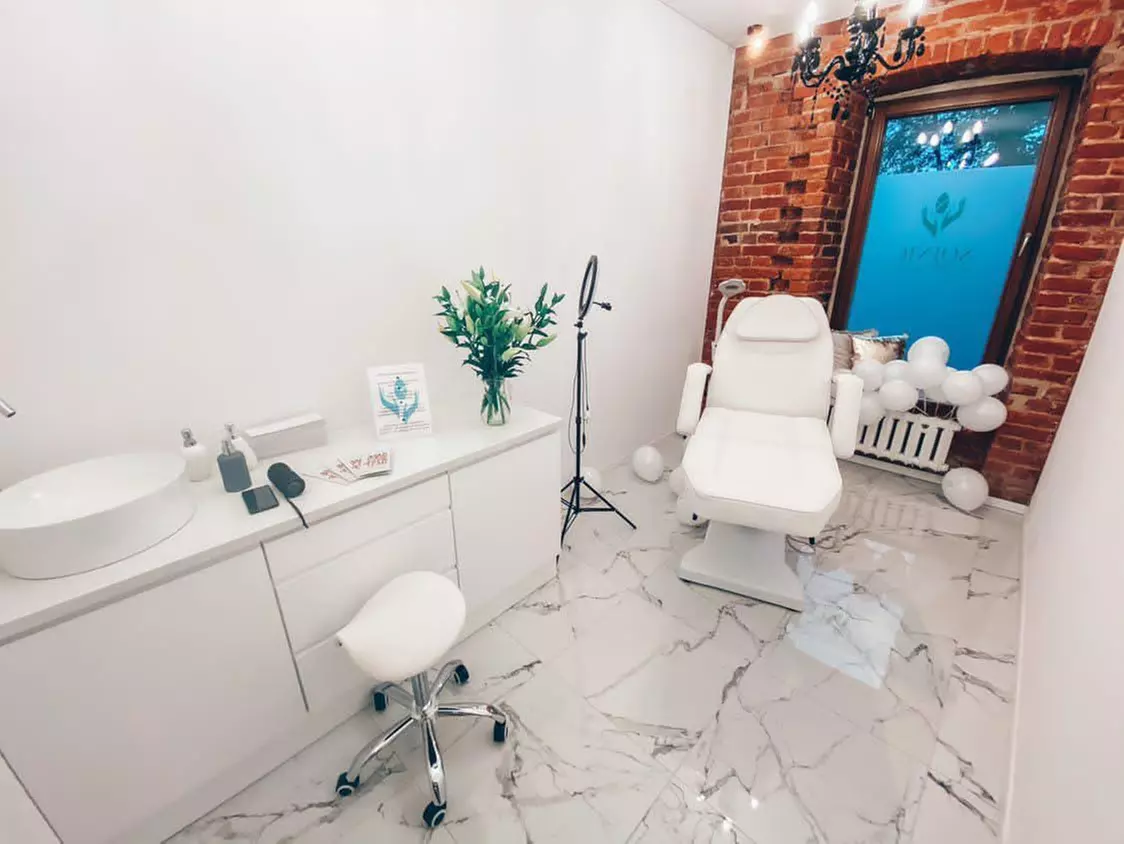 Karboksyterapia: pakiet 10 zabiegów w gabinecie SQINIC