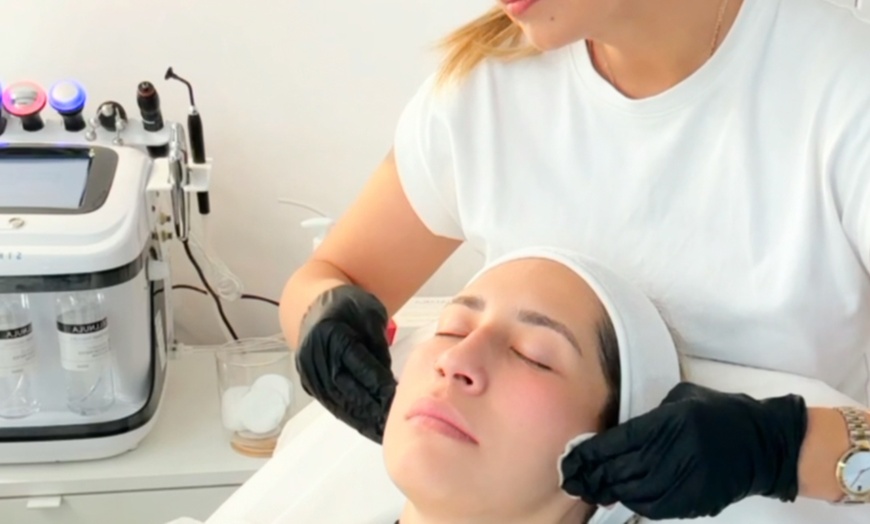 Image 4: Limpieza facial a elegir skin renewal, CO2 revitalizing o hydrafacial