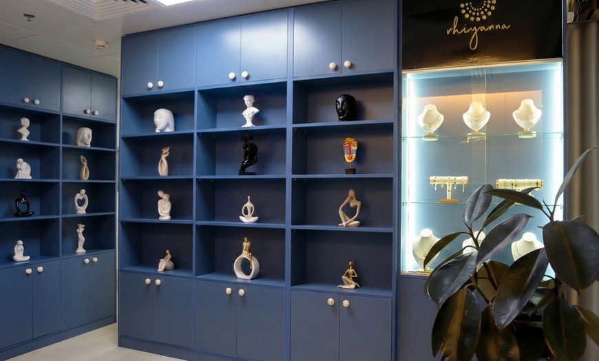 Image 3: 60 or 90 Minute Spa, Aromatherapy, Relaxation & Hot Stone Treatments