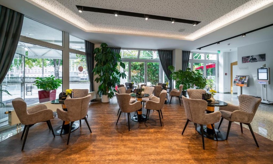 Image 16: Dresden: 1, 2, 3 oder 5 Nächte inkl. Frühstück & Sauna