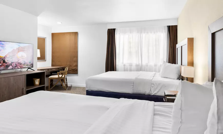 Double-Queen Room