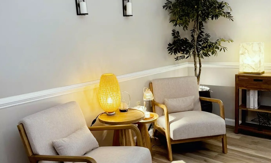 Image 4: Up to 32% Off on Eyelash Extensions at Rosewood Spa