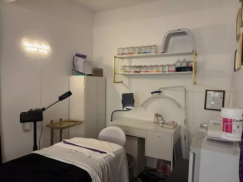 Flawless Skin with 1, 2 or 3 Sessions Bikini Waxing