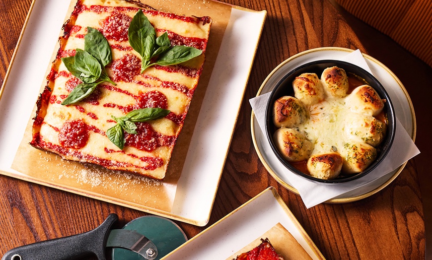 Image 13: Social Pub & Kitchen | Burgers, Pizzas, Wings, Sharers | 