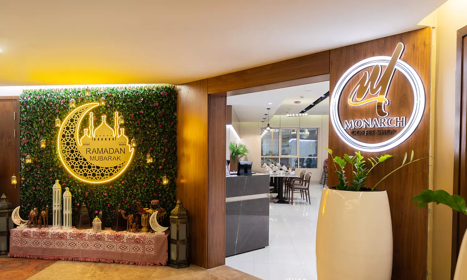 Premium Iftar Buffet with Bottomless Ramadan Beverages