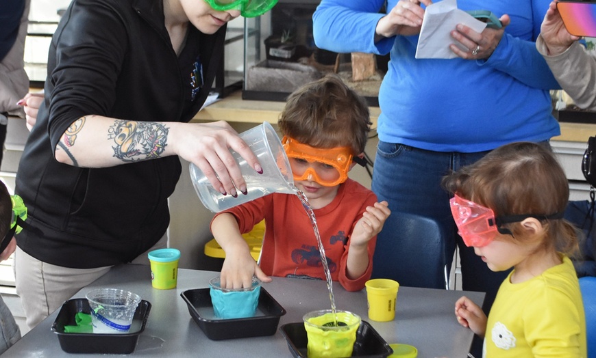 Image 9: Interactive Science Center Admission - Explore 200+ Exhibits 