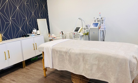 One Double Chin Fat Reduction & RF Skin Tightening Session - Silhouette Aesthetic