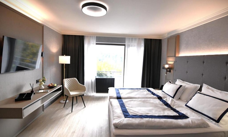 Image 2: Bayerischer Wald: 3 oder 5 Nächte inkl. Frühstück und Wellness