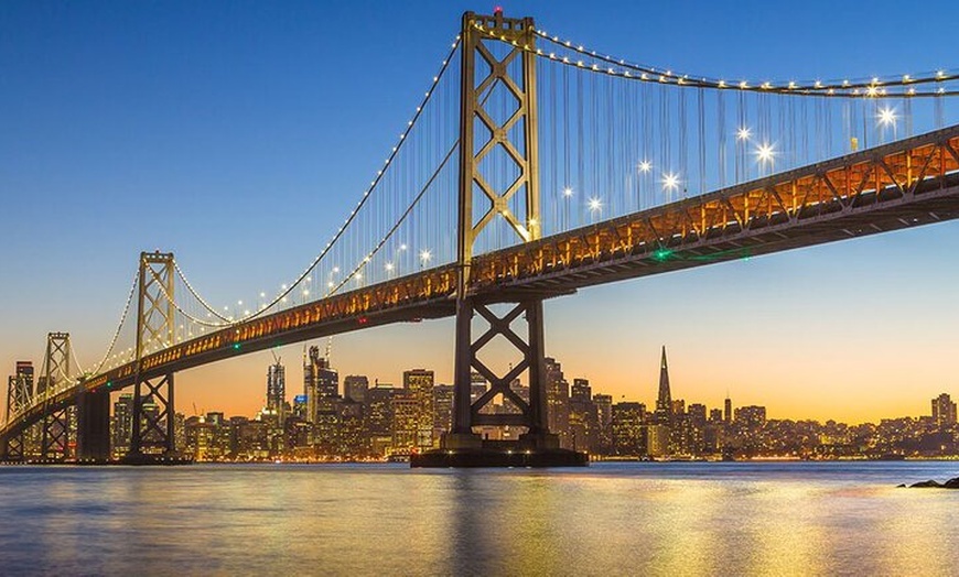Image 8: Fly Together: Exclusive Flight Deals for 2 or 3 People