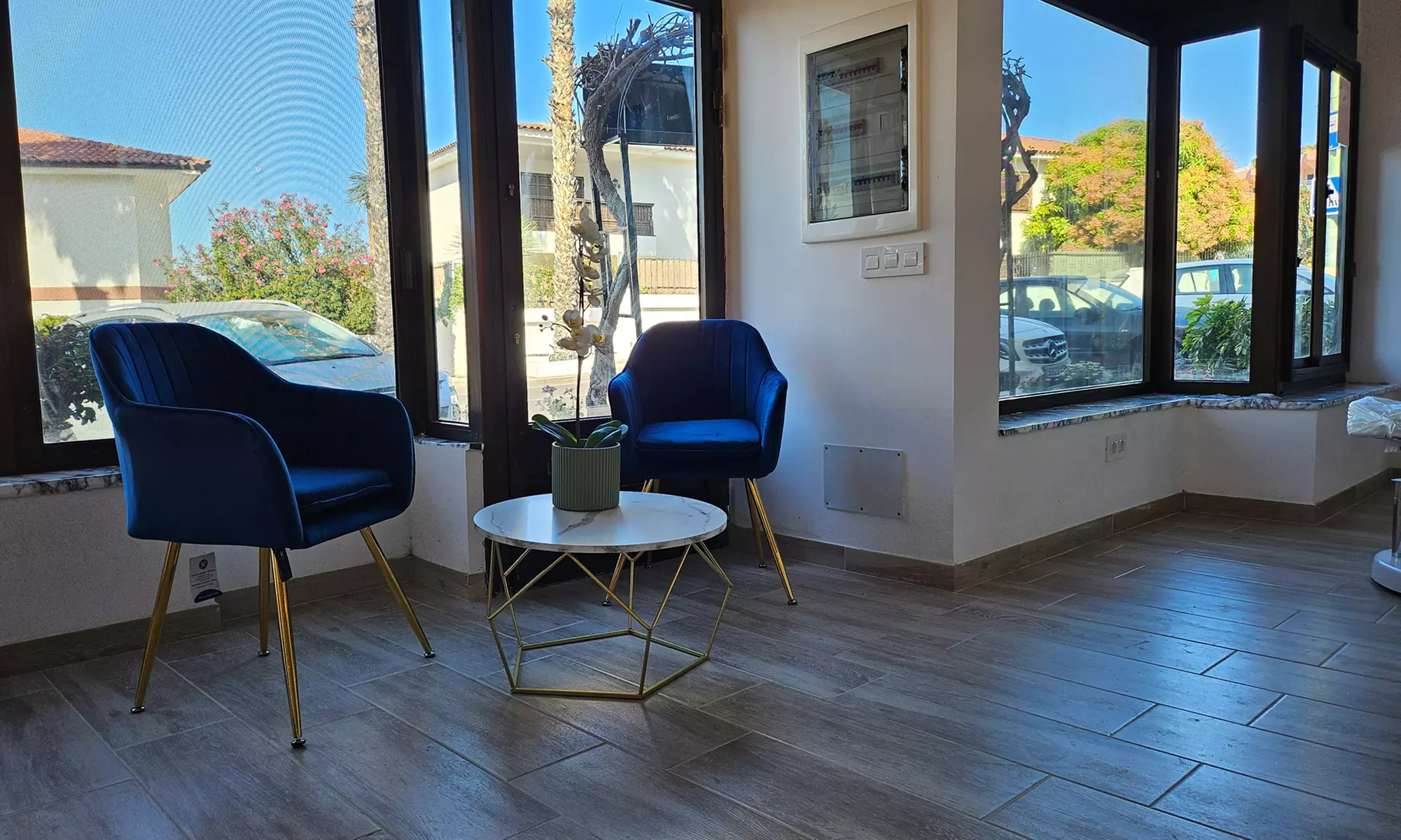 Microblading de cejas con visagismo para 1 persona