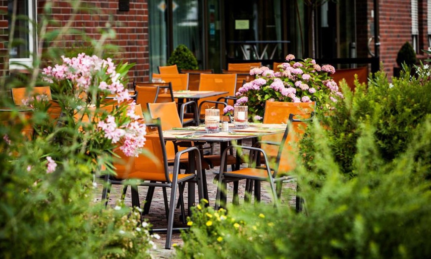 Image 3: Seligenstadt: Komfort-Doppelzimmer inkl. Frühstück / Halbpension