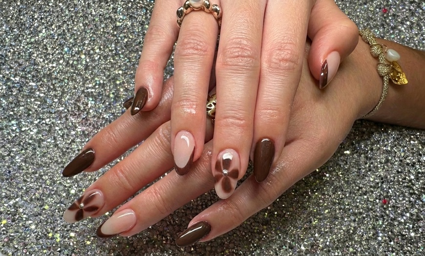 Image 12: Refreshing Steam Pedicures and Professional Gel Manicure Sets