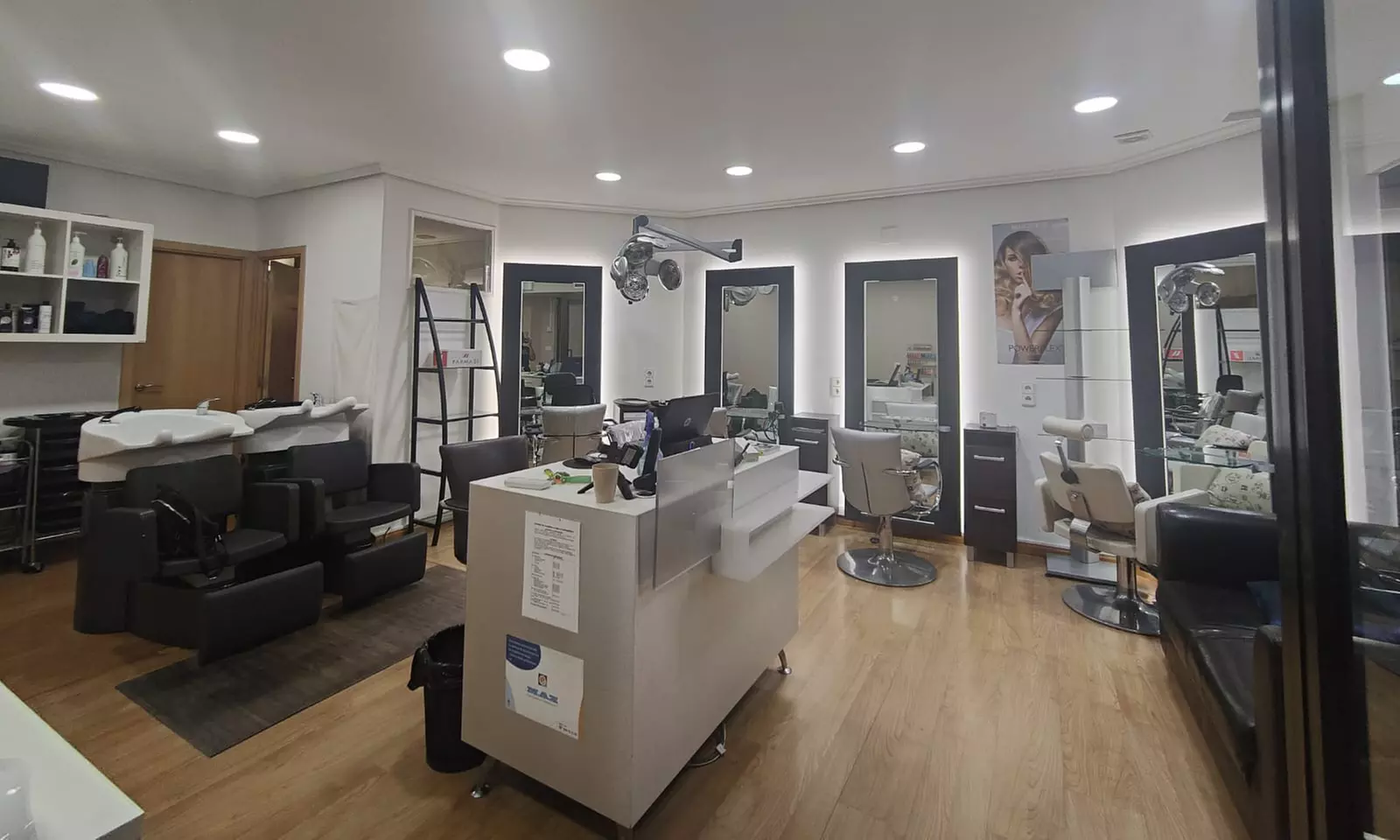 3 o 6 sesiones de cavitación, radiofrecuencia y masaje drenante