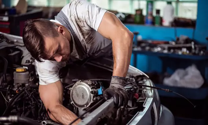 Get a Synthetic & Synthetic-Blend Oil Change with Filter & Tire Check