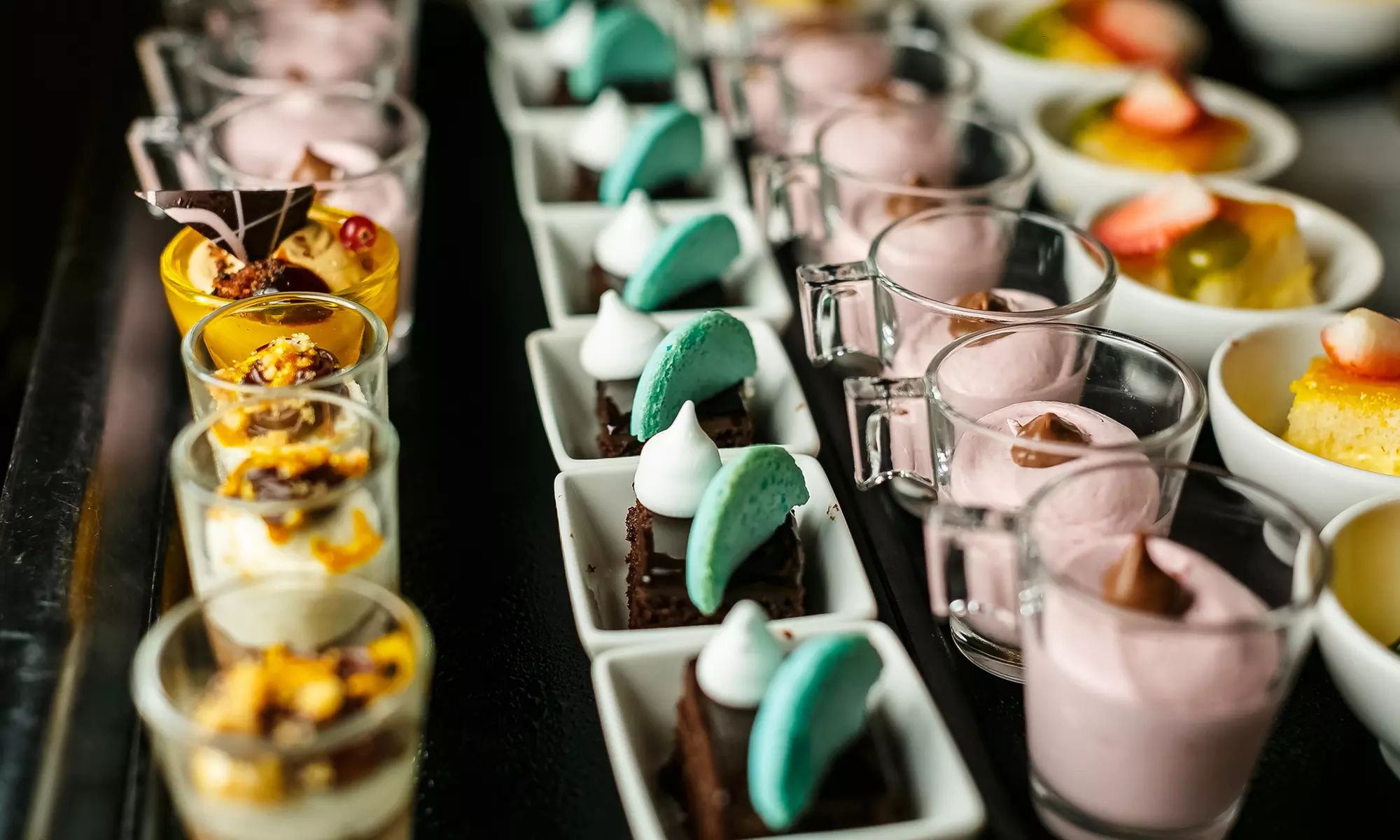 Savor 5* Free-Flowing Sushi and Teppanyaki with Bottomless Beverages