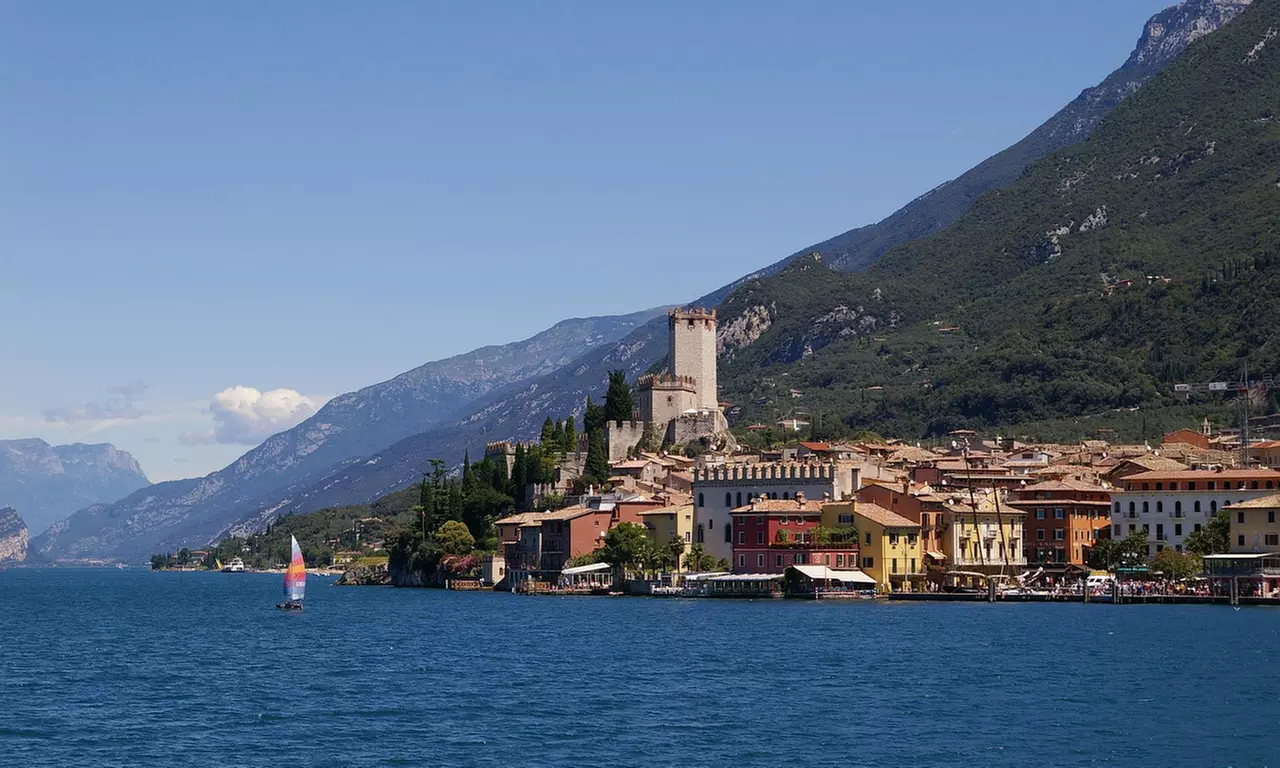 Pozzolengo: camera con colazione e biglietti per Parco Termale Garda