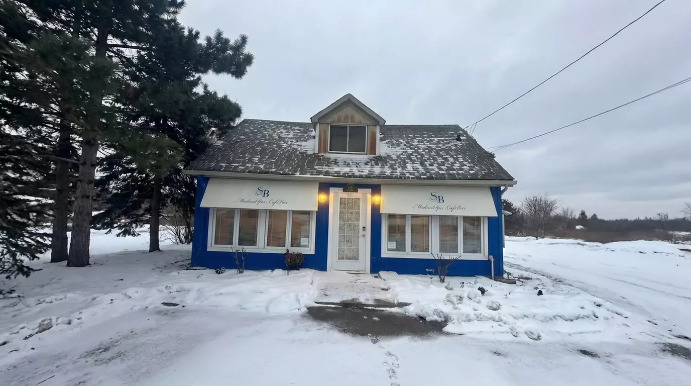 Revitalize with Hydrating Glow or Microdermabrasion Facial Sessions