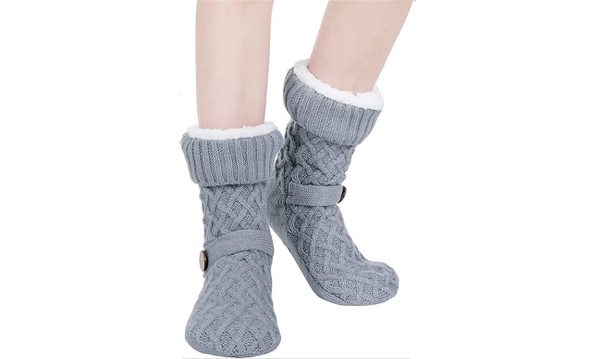 Image 7: Cozy Nights Sherpa Fleece Lined Slipper Socks